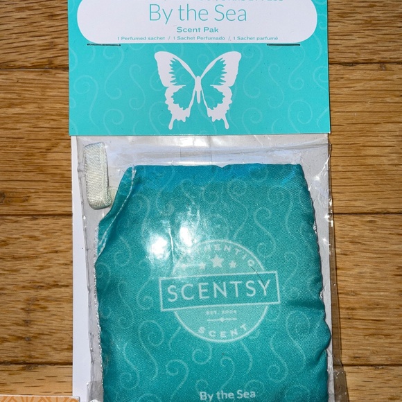 3 Brand New Scentsy Scent Packs - Picture 2 of 8